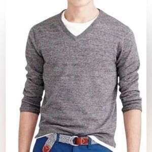 J. Crew Men’s Rugged Long Sleeve Cotton 
V-Neck Sweater Knit Top Small 35195